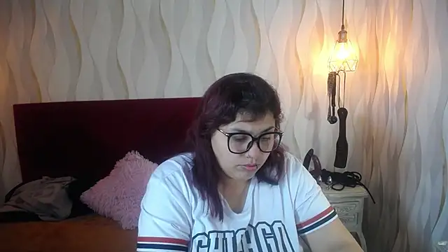 Snapshot of danna_garza chatting on 11/27/25, 05:19 danna garza online show from 11/27/25, 05:19