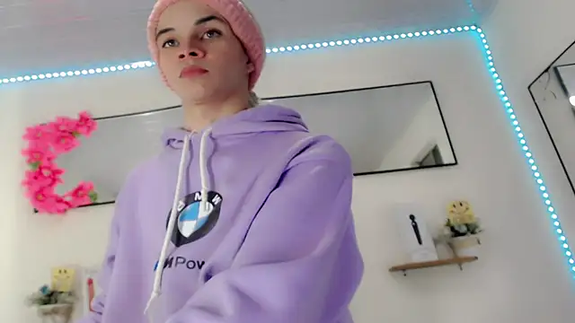 Karla hot777 online show from 04/25/26, 12:41