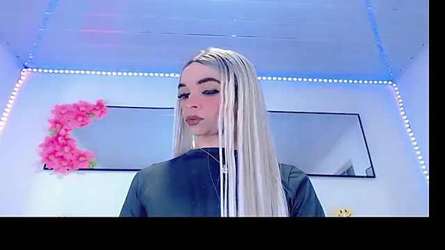 Karla hot777 online show from 03/11/26, 02:22