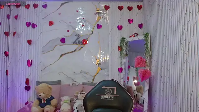 Snapshot of Canndyy_tay1 chatting on 02/28/26, 11:32 Canndyy tay1 online show from 02/28/26, 11:32