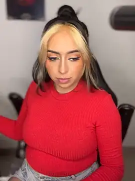 VeloraVyxen  online show from 12/04/25, 02:54