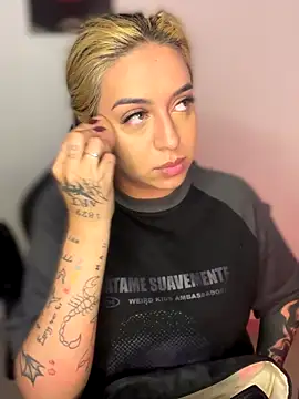 VeloraVyxen  online show from 11/30/25, 03:18