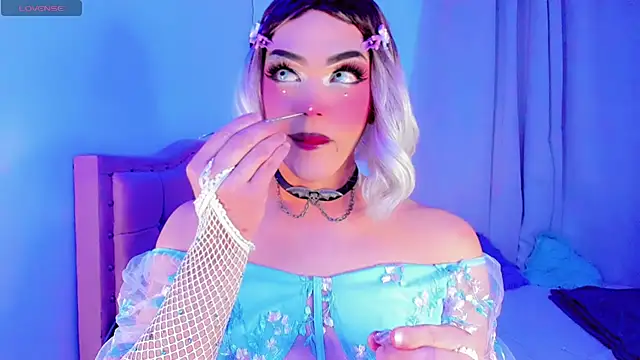 Shiaki 04 online show from 04/18/26, 04:37