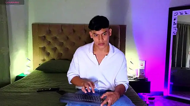 blorelopez online show from 01/11/26, 02:51