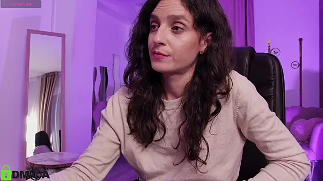 Snapshot of AnnaHarperX chatting on 10/22/25, 05:01 AnnaHarperX online show from 10/22/25, 05:01