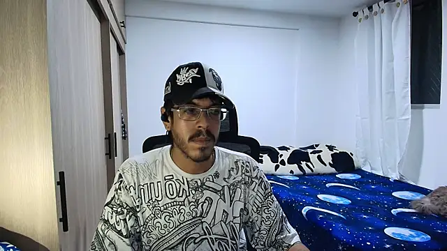 naitt  online show from 11/28/25, 01:39