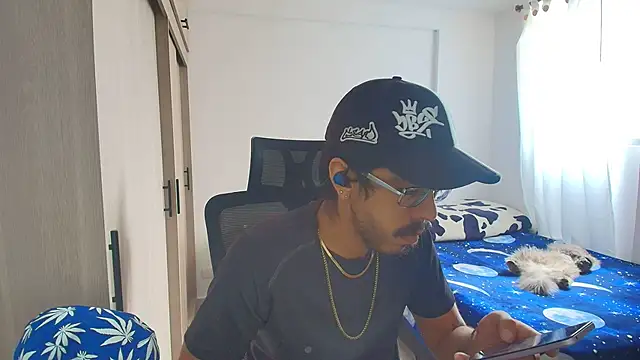 naitt  online show from 11/29/25, 06:19