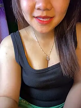 Snapshot of Sunset-yll chatting on 04/04/26, 09:43 Sunset-yll online show from 04/04/26, 09:43