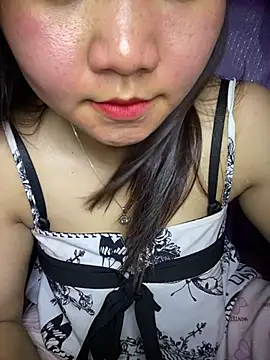 Snapshot of Sunset-yll chatting on 05/12/26, 03:36 Sunset-yll online show from 05/12/26, 03:36