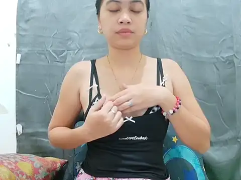 Ursexyasianskinny online show from 04/09/26, 05:31