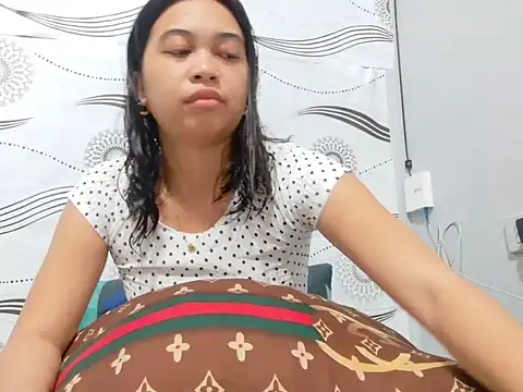 Ursexyasianskinny online show from 04/26/26, 10:01