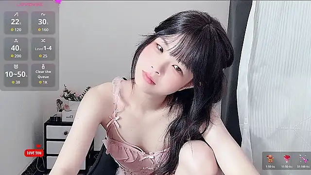 Snapshot of bunny-- chatting on 05/16/26, 04:44 bunny-- online show from 05/16/26, 04:44