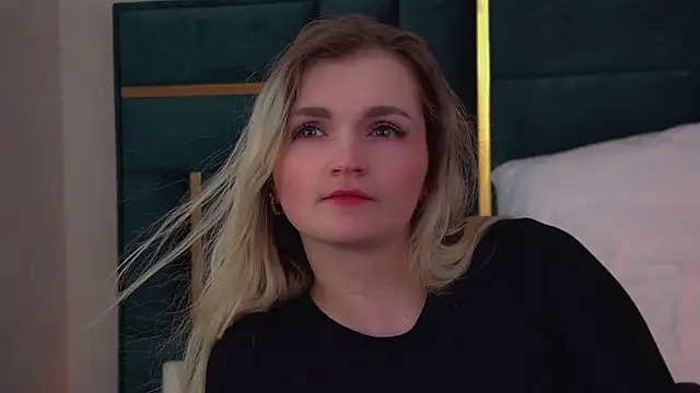 Snapshot of AnnyRaii chatting on 02/21/26, 06:32 AnnyRaii online show from 02/21/26, 06:32