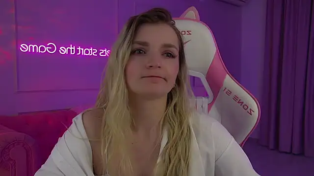 Snapshot of AnnyRaii chatting on 03/02/26, 07:15 AnnyRaii online show from 03/02/26, 07:15