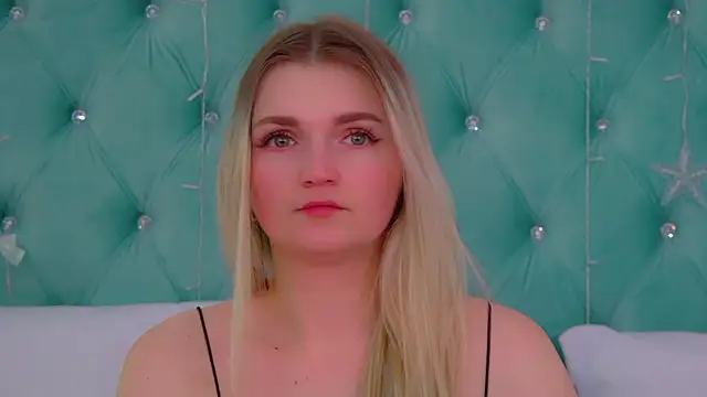 AnnyRaii online show from 01/13/26, 06:06