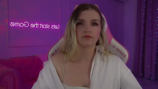 Snapshot of AnnyRaii chatting on 03/02/26, 06:25 AnnyRaii online show from 03/02/26, 06:25