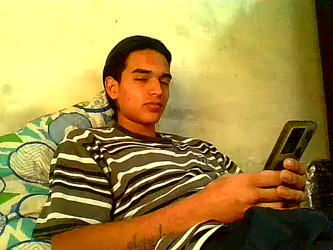Snapshot of teoo_11 chatting on 02/08/26, 06:27 teoo 11 online show from 02/08/26, 06:27
