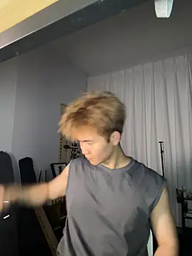 Juhone online show from 03/19/26, 03:34