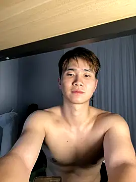 Juhone online show from 12/16/25, 02:43