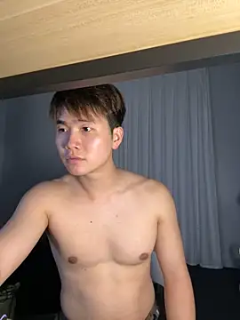 Juhone online show from 12/17/25, 02:22