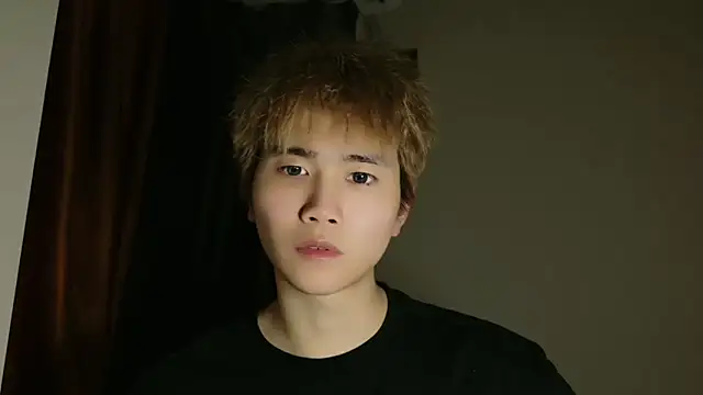 Juhone online show from 03/31/26, 03:47