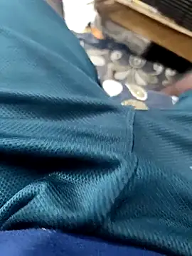 localboybbsr online show from 11/18/25, 12:19