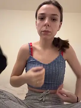 DuoDesir1 online show from 01/06/26, 06:23