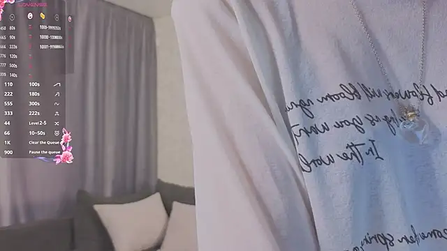 UmbraVelour online show from 03/17/26, 01:14