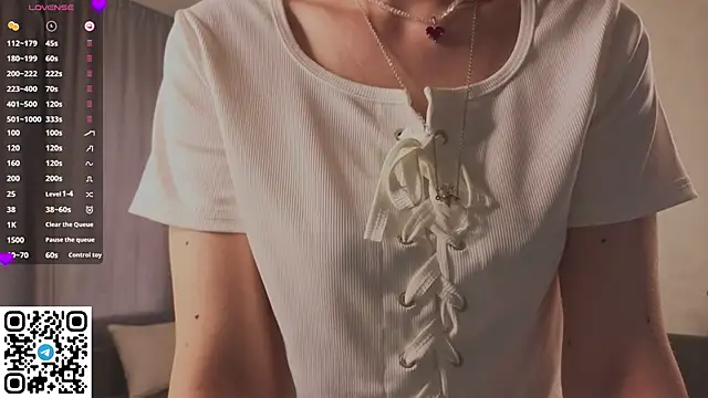 UmbraVelour online show from 04/02/26, 12:56