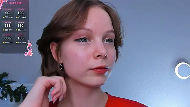 UmbraVelour online show from 12/16/25, 03:05