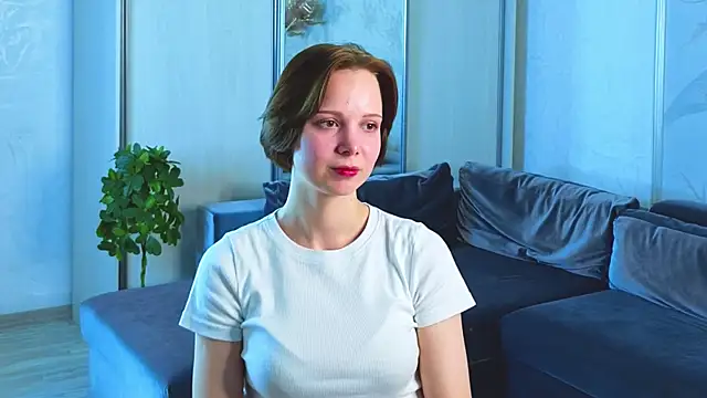 UmbraVelour online show from 11/22/25, 10:25