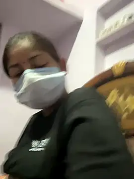 cutestpearl online show from 11/19/25, 06:13