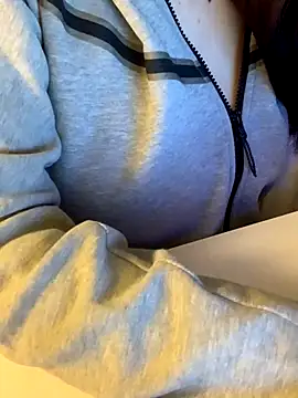 Ghostbaby02 online show from 12/22/25, 12:00