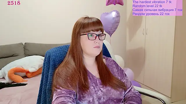 Snapshot of Foxy-lady chatting on 06/03/26, 07:07 Foxy-lady online show from 06/03/26, 07:07