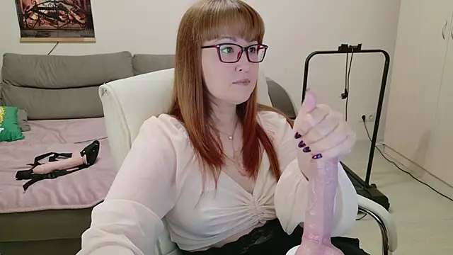 Foxy-lady online show from 10/05/25, 01:18