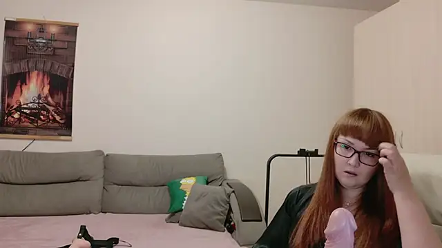 Foxy-lady online show from 10/20/25, 05:24