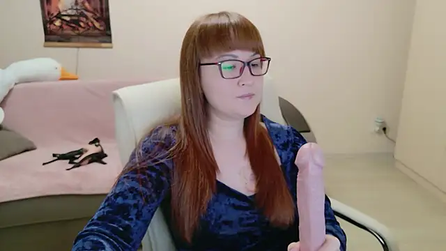 Foxy-lady online show from 11/26/25, 06:08