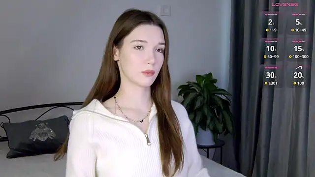 NicoletteBean online show from 11/21/25, 08:02