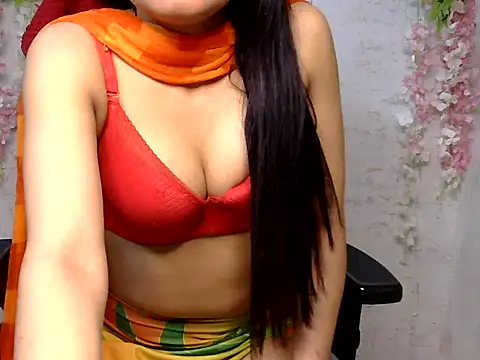 Snapshot of kashvi- chatting on 02/13/26, 08:31 kashvi- online show from 02/13/26, 08:31