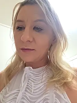 KaylinJan online show from 12/19/25, 05:10