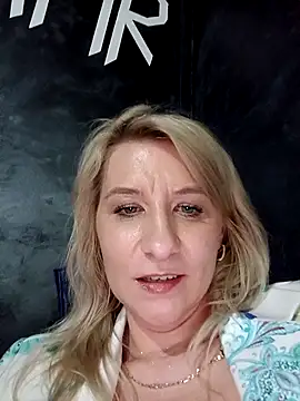 KaylinJan online show from 04/04/26, 06:09