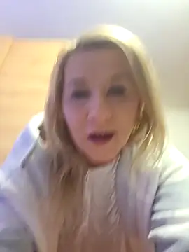 KaylinJan online show from 04/02/26, 04:08