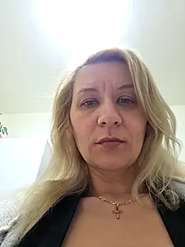 KaylinJan online show from 03/18/26, 04:59