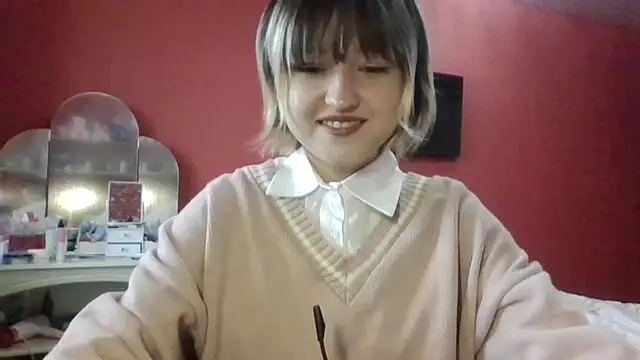 SkylaPorter online show from 12/01/25, 10:16