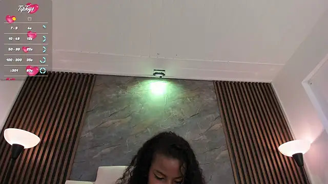 catiusca reyes 03 online show from 02/07/26, 12:13