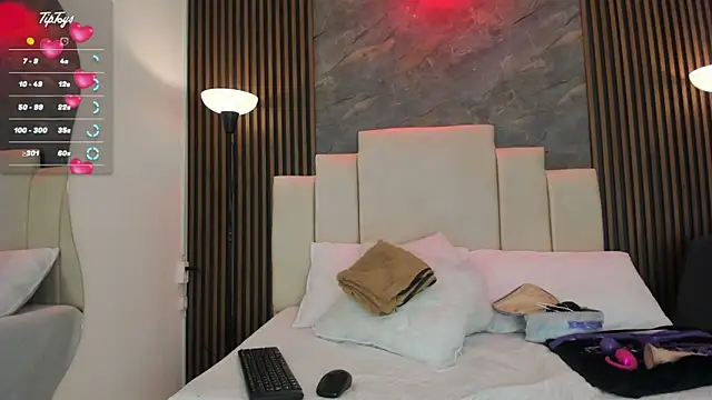 catiusca reyes 03 online show from 02/10/26, 12:04