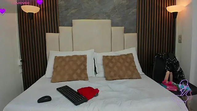 catiusca reyes 03 online show from 03/14/26, 12:00