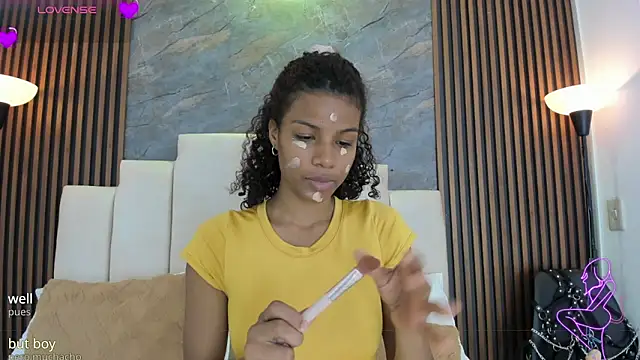 catiusca reyes 03 online show from 04/07/26, 12:07