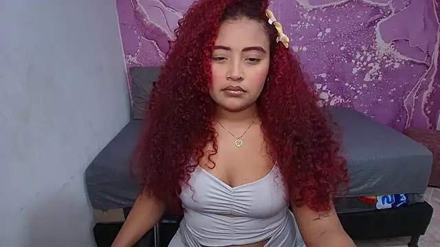 Snapshot of crespa_latin chatting on 02/11/26, 01:05 crespa latin online show from 02/11/26, 01:05