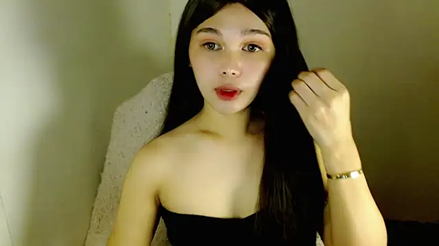 sluttyLeila online show from 11/22/25, 11:36